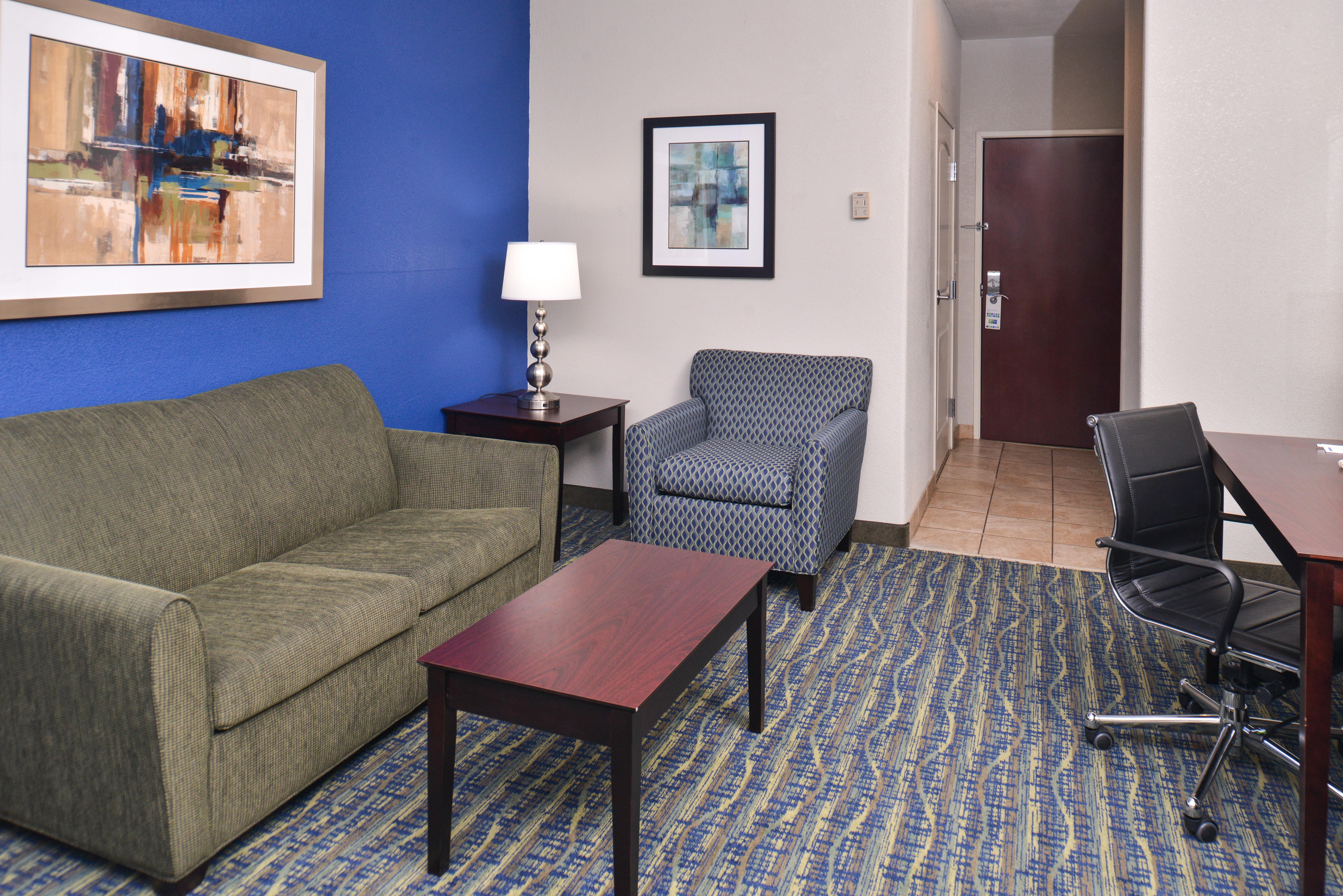 Holiday Inn Express & Suites San Antonio South Exterior foto
